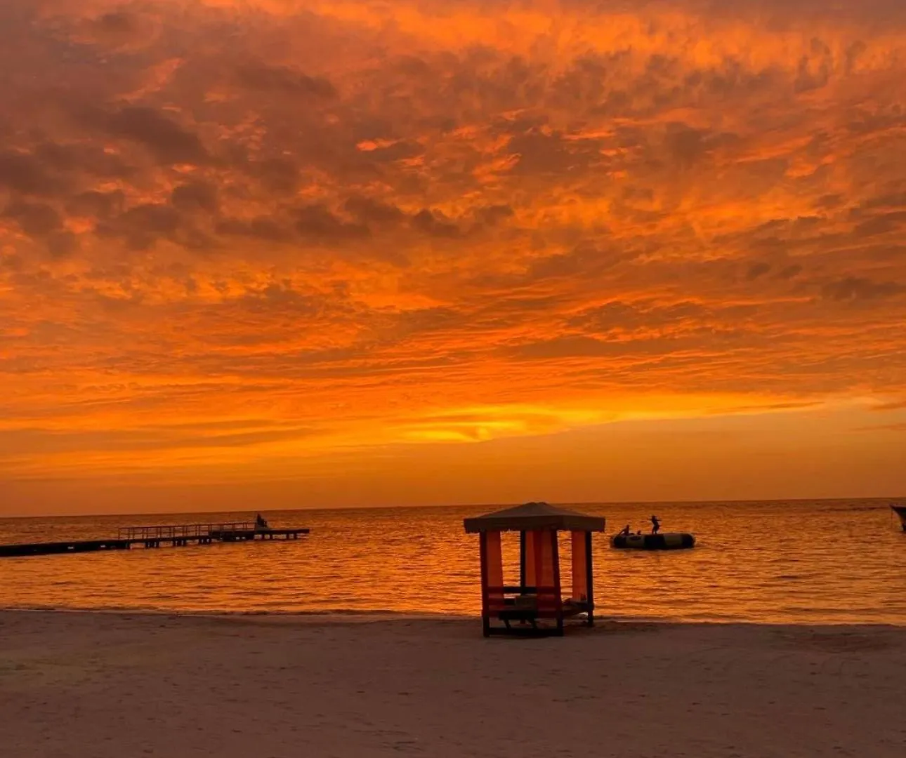 Hospitality Expert Cha3 - Pool Beach Hip-Strip Montego Bay
